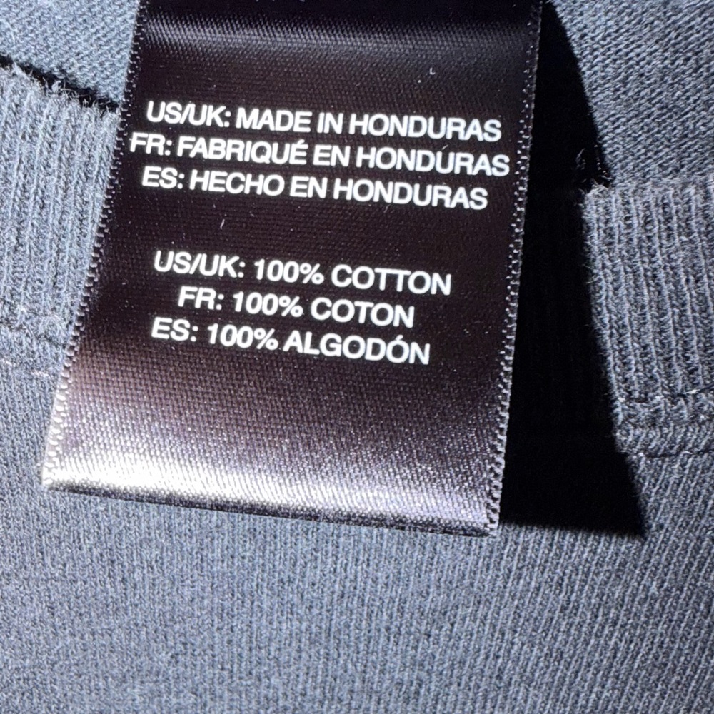 HUF Black Crewneck Tee with Subtle Logo Tag- Street Fighter Blanka - Picture 5 of 5